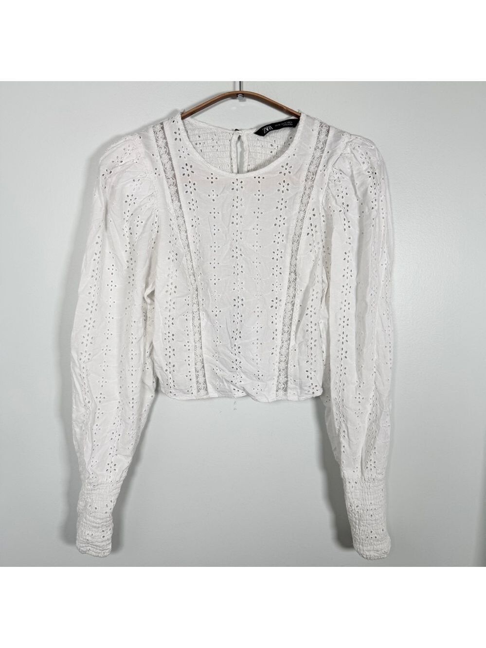 Zara White Puff Sleeve Crop Blouse - Picture 2 of 10